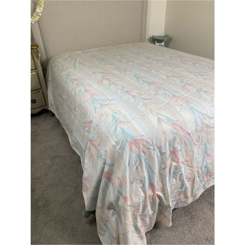 Floral Pastel Vintage Sheet Set - Soft Pink & Mint Tulips - Picture 6 of 7